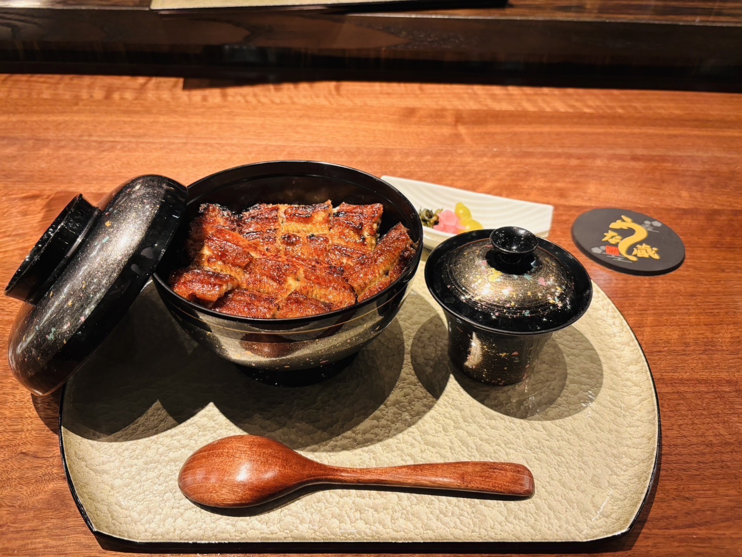 ランチで贅沢｜関内・馬車道で味わう昼の関西風地焼き鰻が穴場すぎる